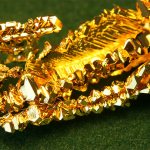Кристаллы золота, выращенные методом химического транспорта